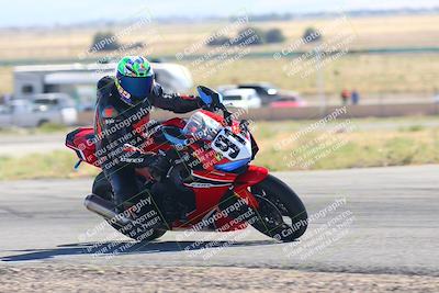 media/Oct-14-2023-TrackXperience (Sat) [[0517685739]]/Level 3/session 5 turn 12/